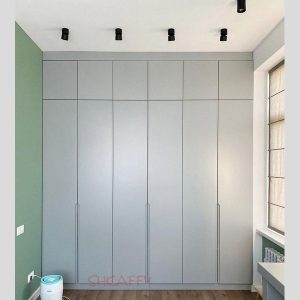 Шкаф в прихожую 85