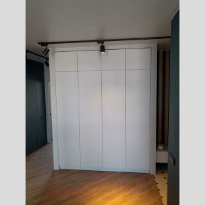 Шкаф в прихожую 88