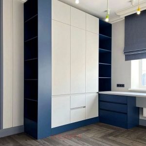 Шкаф в спальню 93