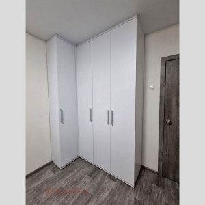 Шкаф в спальню 91