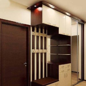 Шкаф в прихожую 52