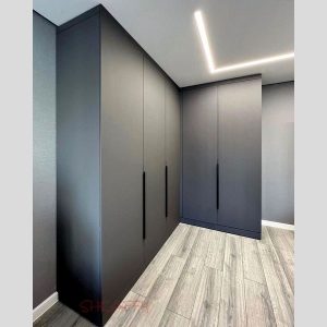 Шкаф с зеркалом 22